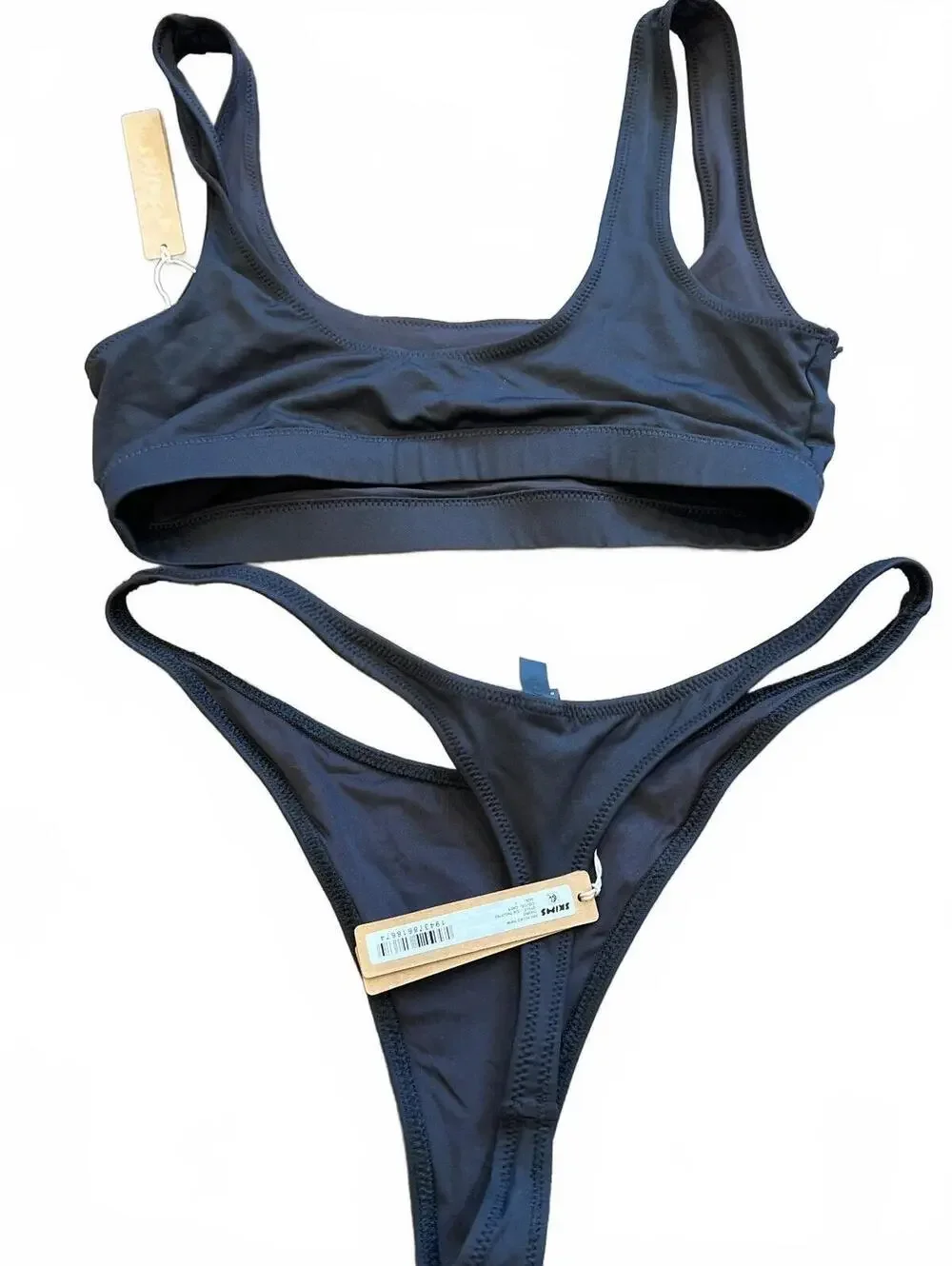 SKIMS SIGNATURE SWIM TANK BIKINI TOP & THONG BIKINI BOTTOM-SET in Onyx